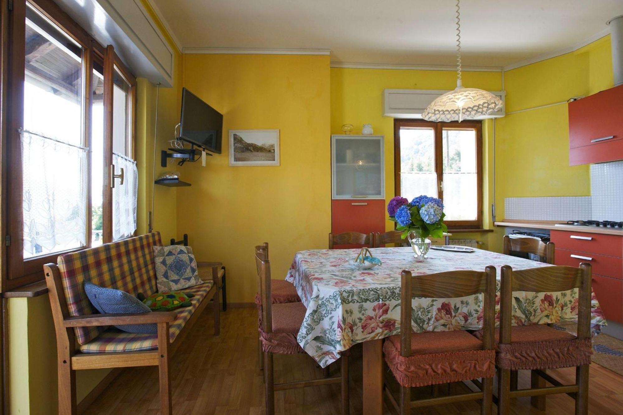 Casa Bougainville Cannobio Esterno foto